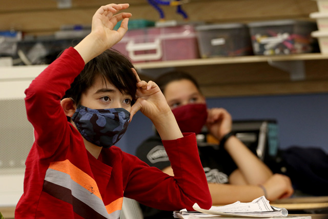 BDS Fifth Race 2 10.14.20Scoop